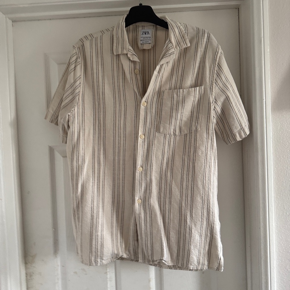 Zara Men's Casual Beige Striped Shirt